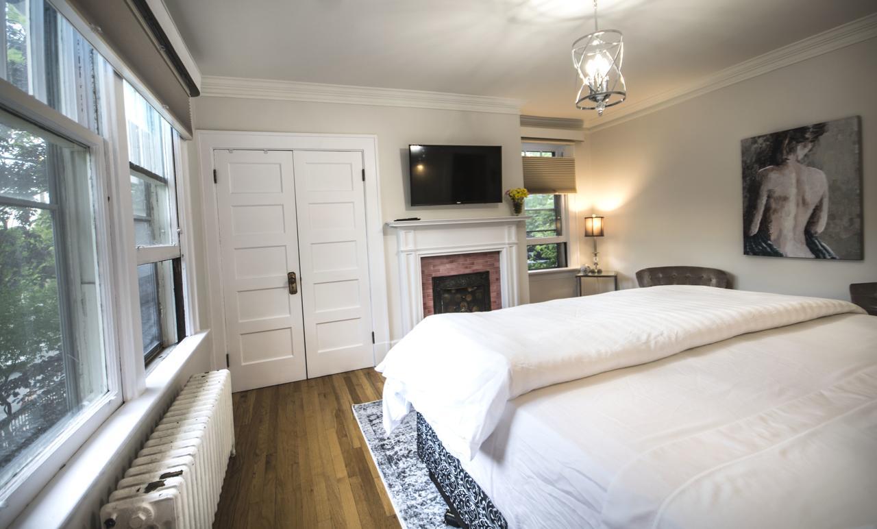 Bed and Breakfast Winsor House à Saint-Jean de Terre-Neuve Extérieur photo