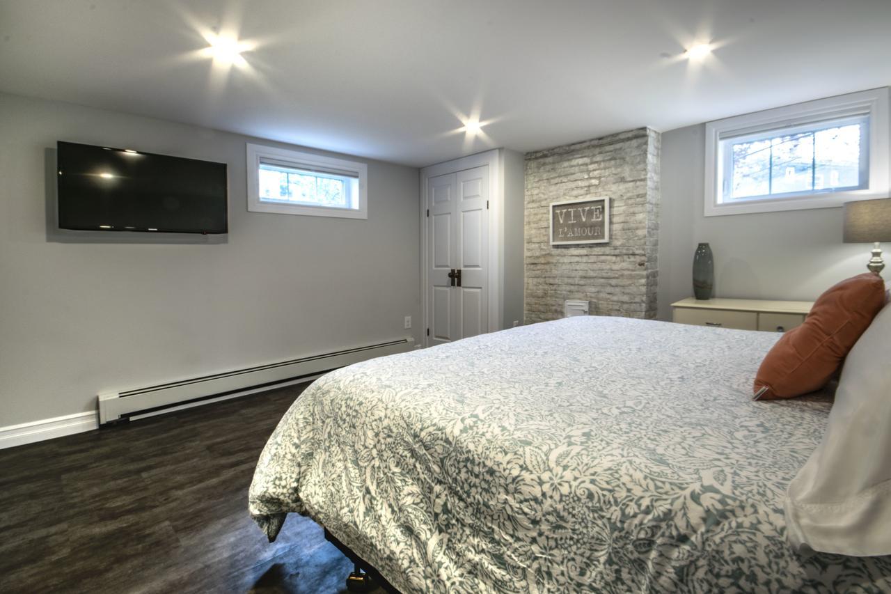 Bed and Breakfast Winsor House à Saint-Jean de Terre-Neuve Extérieur photo